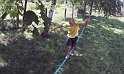 slacklining - wciagajaca pasja i rekord przejscia 18 metrow