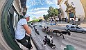 Pierwszy raz zdecydowałem się na nocleg w ścisłym centrum miasta. Jest bardzo głośno, ale oglądanie życia miasto z balkonu ma swoje uroki